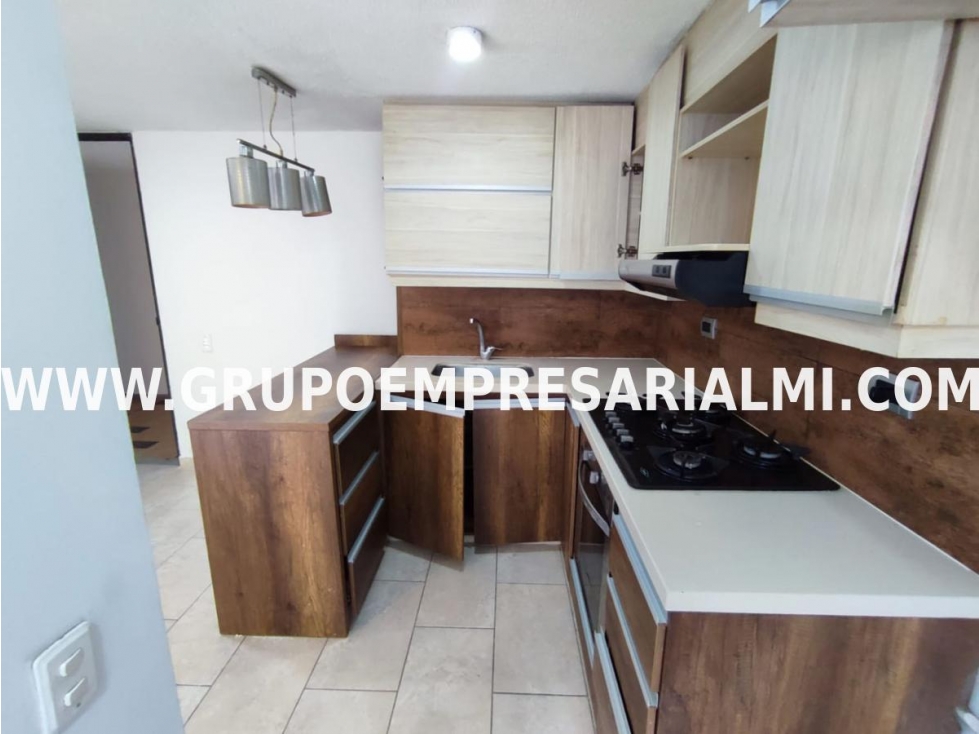 HERMOSO APARTAMENTO EN ARRIENDO - SECTOR CALASANZ COD: 32931 — foto 2