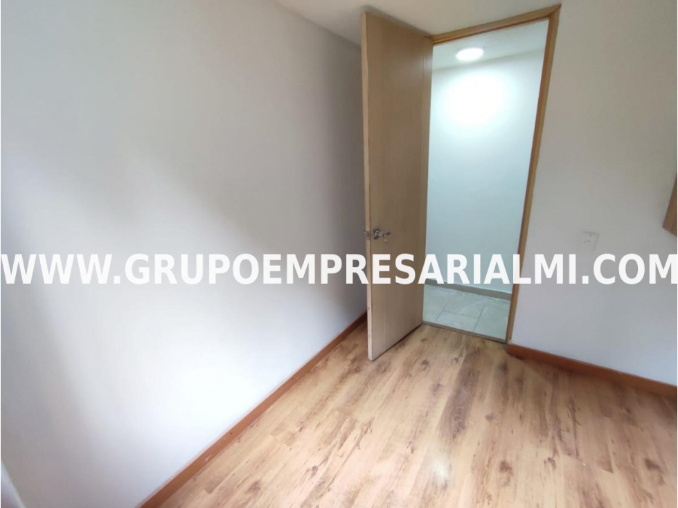 HERMOSO APARTAMENTO EN ARRIENDO - SECTOR CALASANZ COD: 32931 — foto 6