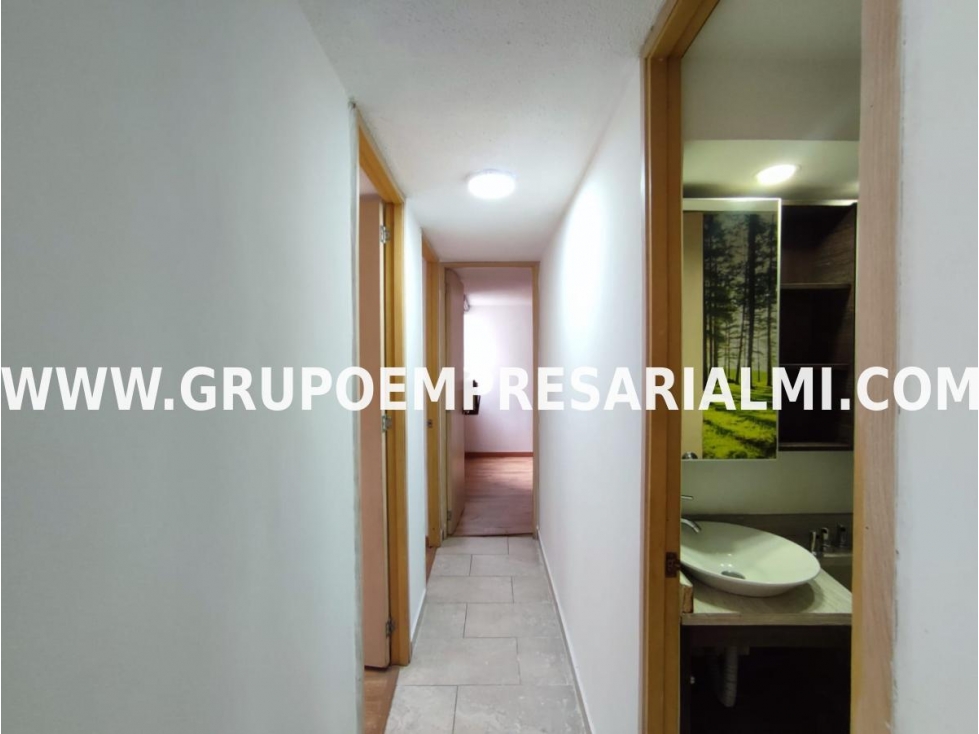 HERMOSO APARTAMENTO EN ARRIENDO - SECTOR CALASANZ COD: 32931 — foto 4