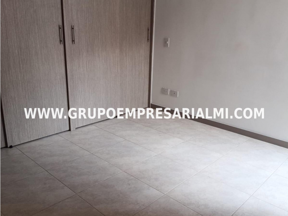 HERMOSO APARTAMENTO EN ARRIENDO - SECTOR LOMA DEL BARRO COD: 12409 — foto 6