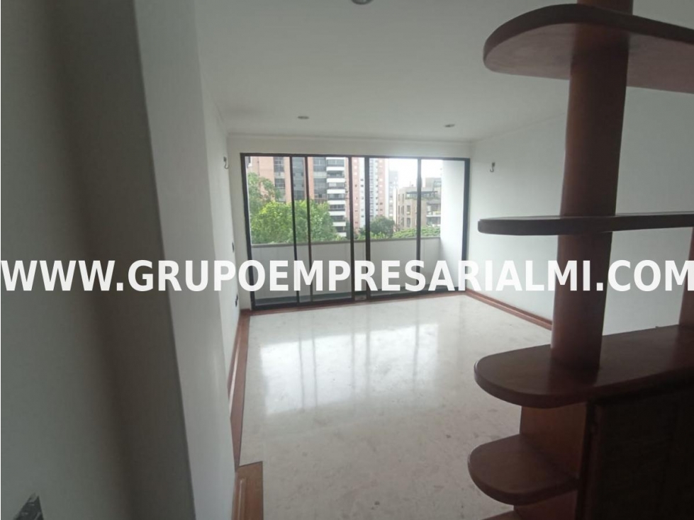 HERMOSO APARTAMENTO EN ARRIENDO - SECTOR CASTROPOL COD: 33034 — foto 2