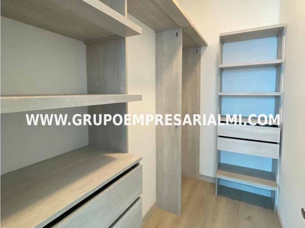 HERMOSO APARTAMENTO EN ARRIENDO - SECTOR CIUDAD DEL RÍO COD: 33051 — foto 5
