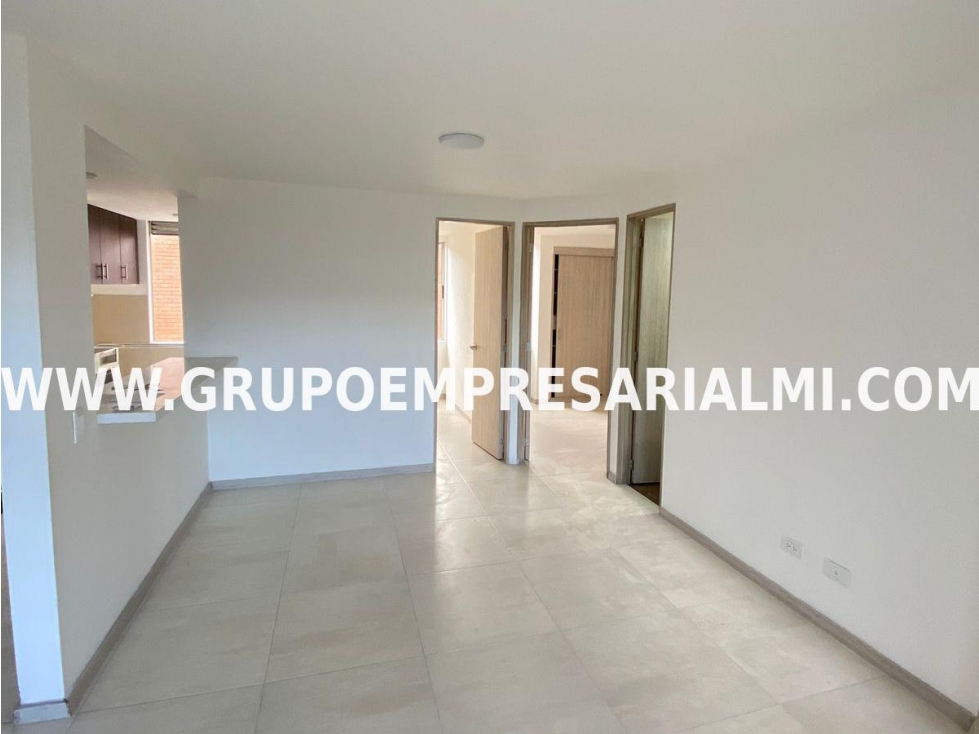 HERMOSO APARTAMENTO EN ARRIENDO - SECTOR ROSALES COD: 33140 — foto 4