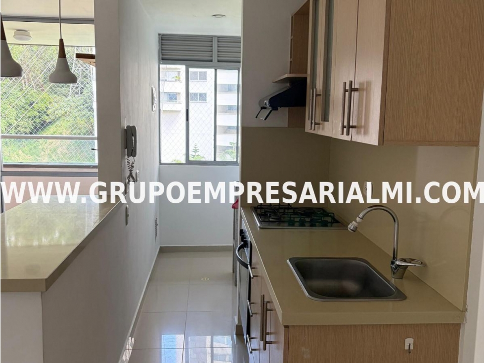 HERMOSO APARTAMENTO EN ARRIENDO - SECTOR LOMA DEL INDIO COD: 33264 — foto 3
