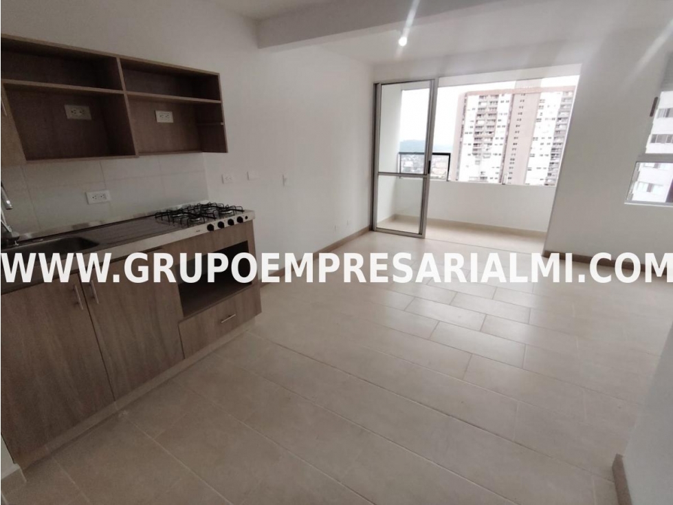 HERMOSO APARTAMENTO EN ARRIENDO - SECTOR CALASANZ COD: 33450 — foto 3