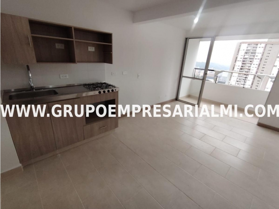 HERMOSO APARTAMENTO EN ARRIENDO - SECTOR CALASANZ COD: 33450 — foto 4