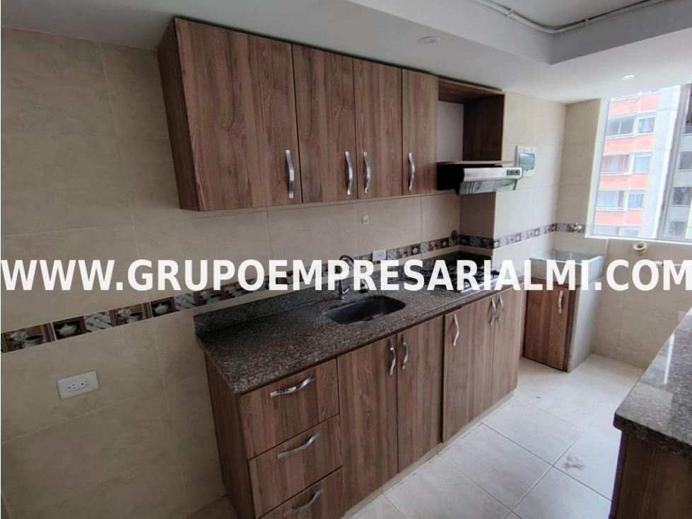 HERMOSO APARTAMENTO EN ARRIENDO - SECTOR LA AURORA COD: 33703 — foto 2