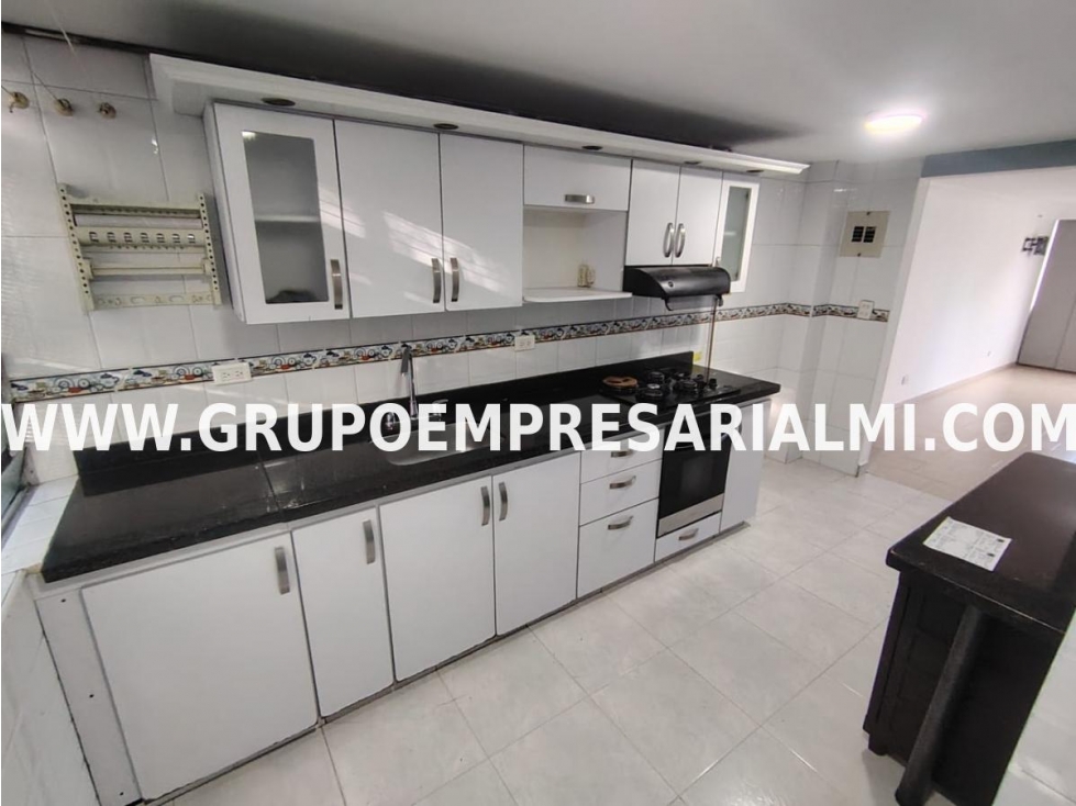 HERMOSO APARTAMENTO EN ARRIENDO - SECTOR ROBLEDO ,COD: 34090 — foto 4