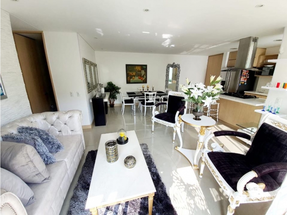 Hermoso Apartamento en Castropol Poblado - Medellin — foto 2