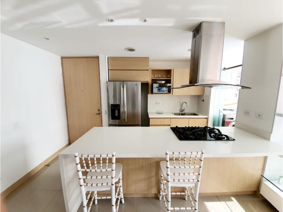 Hermoso Apartamento en Castropol Poblado - Medellin — foto 4