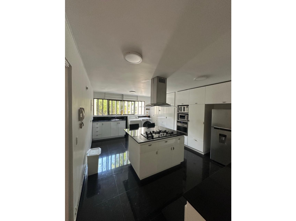 Hermoso apartamento en El Poblado sector Provenza — foto 3