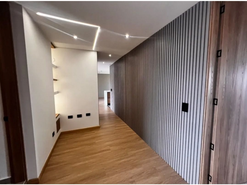 HERMOSO APARTAMENTO EN EL POBLADO SECTOR LOS BALSOS EXCELENTE UNIDAD — foto 4