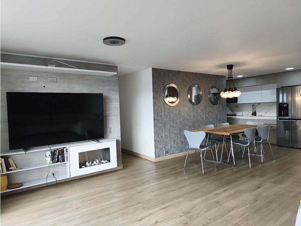 HERMOSO APARTAMENTO EN EL POBLADO SECTOR LA FRONTERA CERCA AL EURO — foto 3