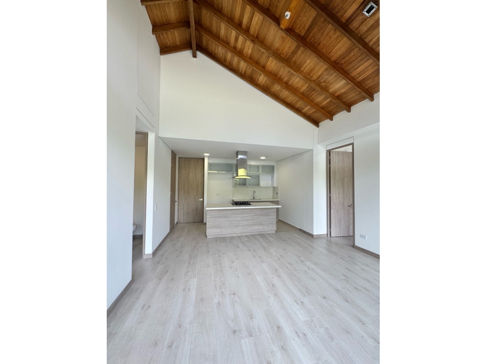 Hermoso apartamento en el Retiro sector La Fe — foto 3