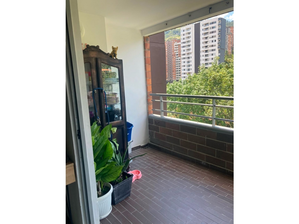 HERMOSO APARTAMENTO EN ENVIGADO SECTOR LA CUENCA PARTE BAJA — foto 2
