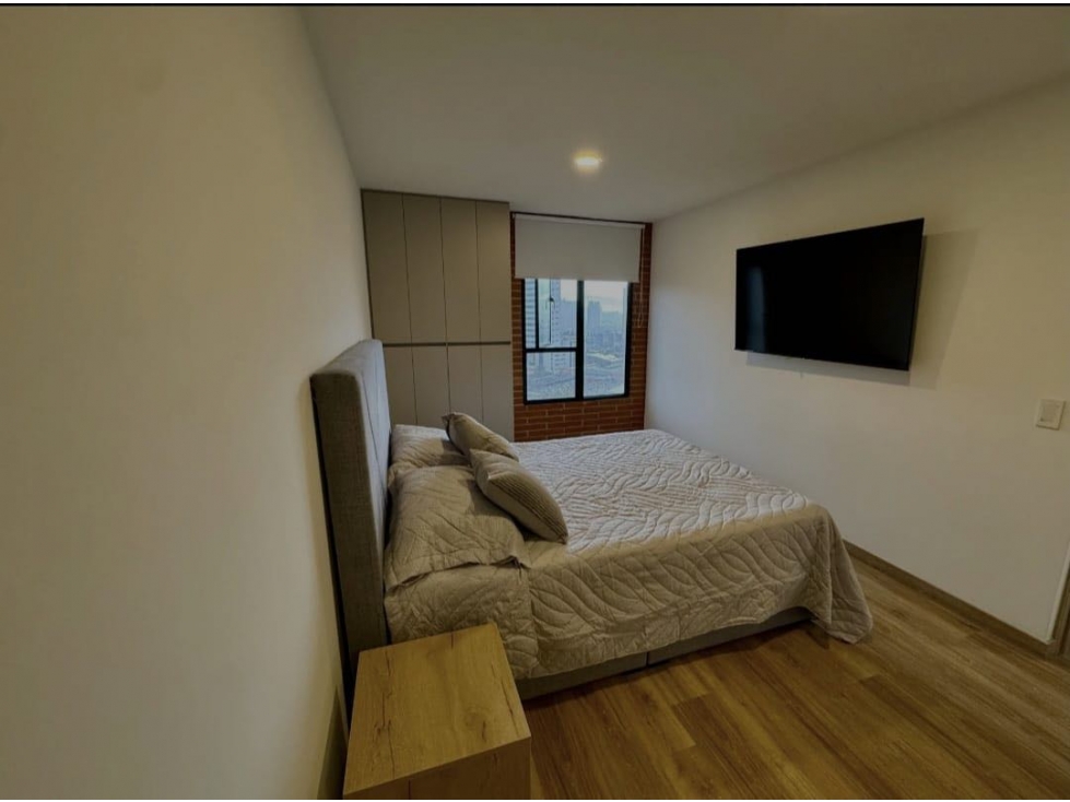 HERMOSO APARTAMENTO EN ENVIGADO EXCELENTE UNIDAD PISO ALTO - 2