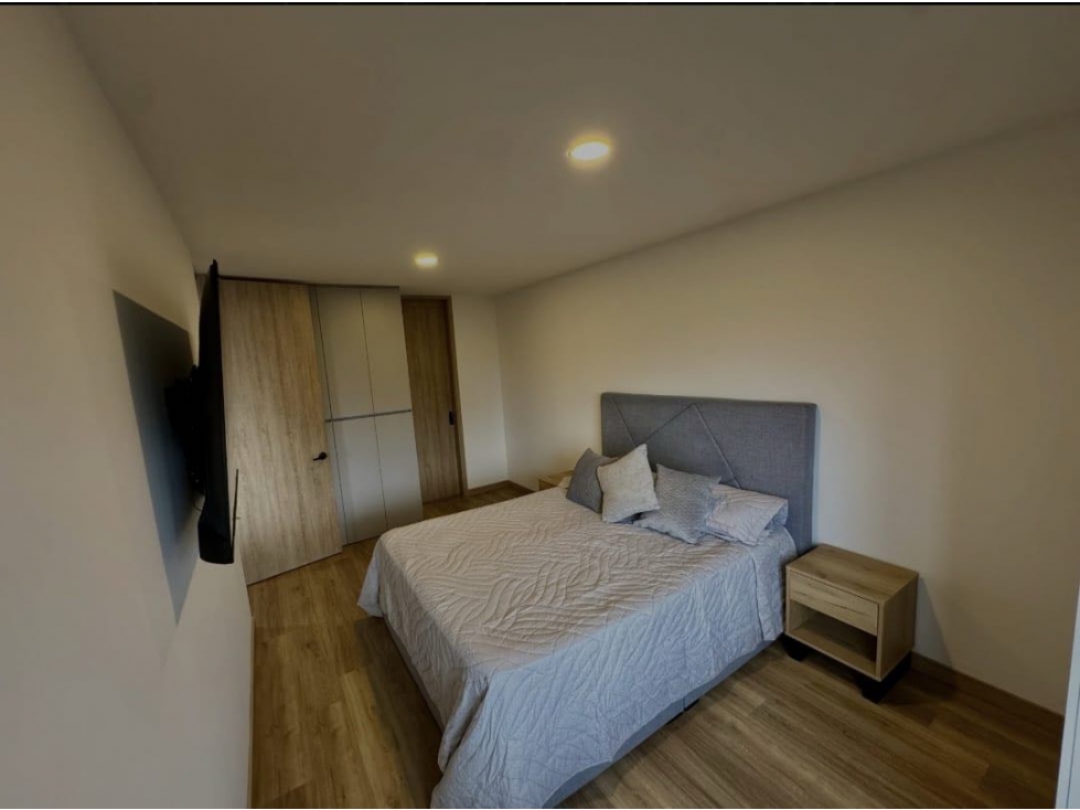 HERMOSO APARTAMENTO EN ENVIGADO EXCELENTE UNIDAD PISO ALTO - 4