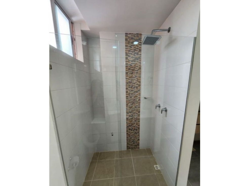 HERMOSO APARTAMENTO EN ENVIGADO SECTOR CAMINO VERDE PISO CON VISTA — foto 3