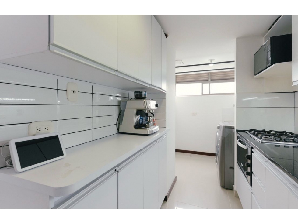 HERMOSO APARTAMENTO EN ENVIGADO CERCA AL CENTRO COMERCIAL MAYORCA — foto 6