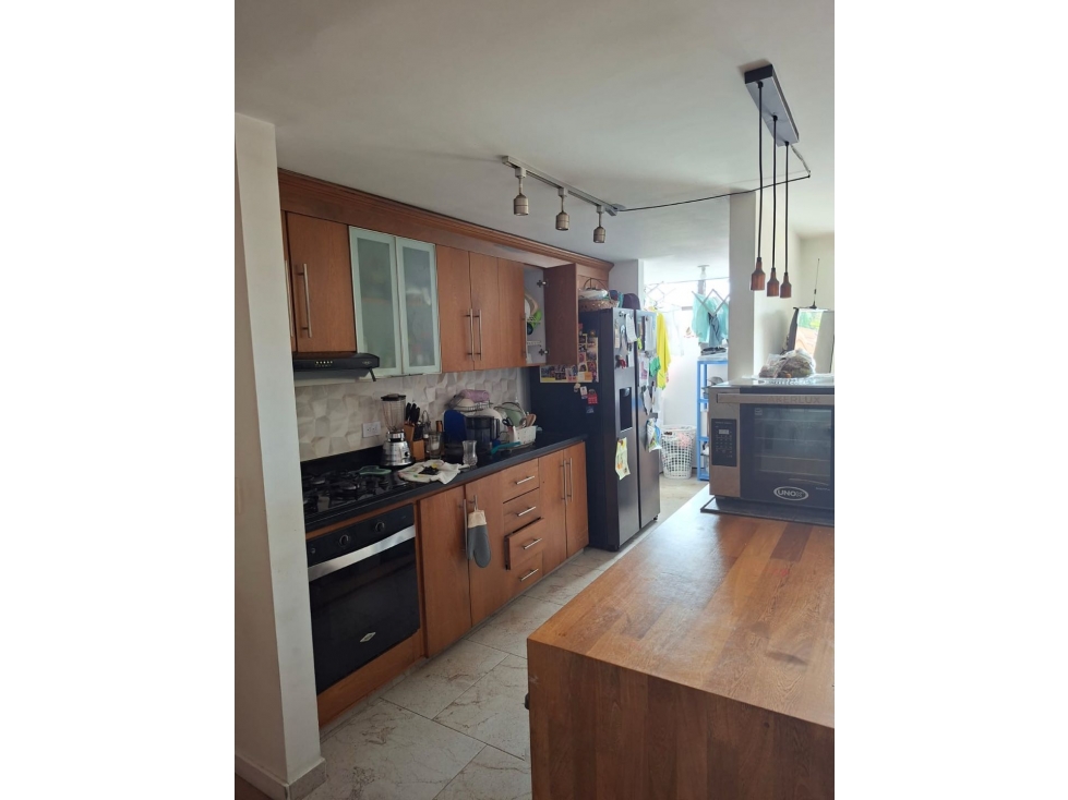 HERMOSO APARTAMENTO EN ENVIGADO PARTE PLANA CERCA A TODO — foto 2