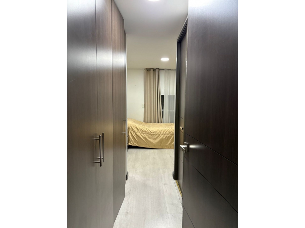 HERMOSO APARTAMENTO EN ENVIGADO LOMA DE LAS BRUJAS PISO BAJO — foto 6