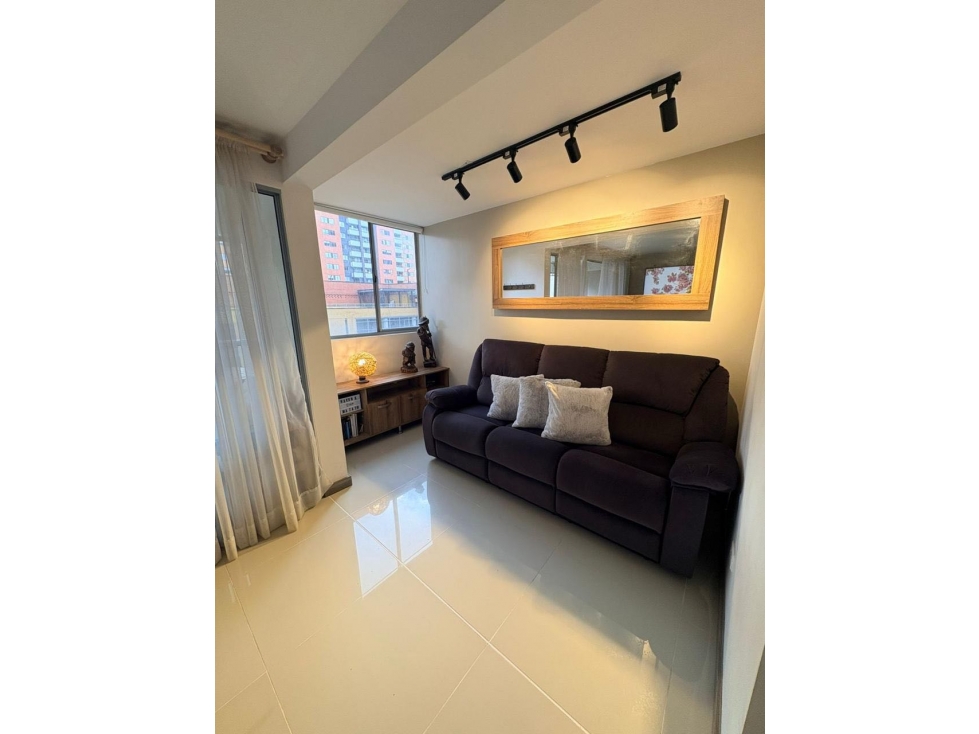 HERMOSO APARTAMENTO EN ENVIGADO SECTOR CAMINO VERDE PARTE ALTA — foto 6