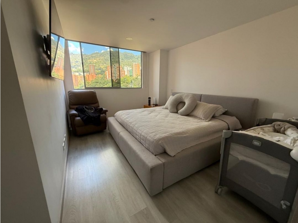 HERMOSO APARTAMENTO EN ENVIGADO SECTOR ABADÍA PISO ALTO LINDA VISTA — foto 4
