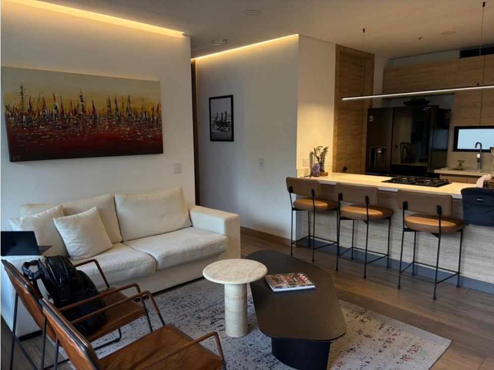 HERMOSO APARTAMENTO EN ENVIGADO SECTOR LOMA DEL ESCOBERO PISO BAJO — foto 2