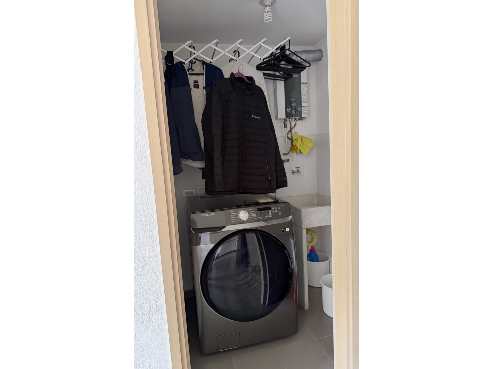 Hermoso apartamento en excelente ubicación en La Ceja, Antioquia. — foto 5