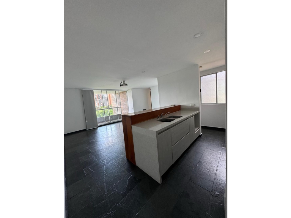 Hermoso apartamento en la Abadía Envigado