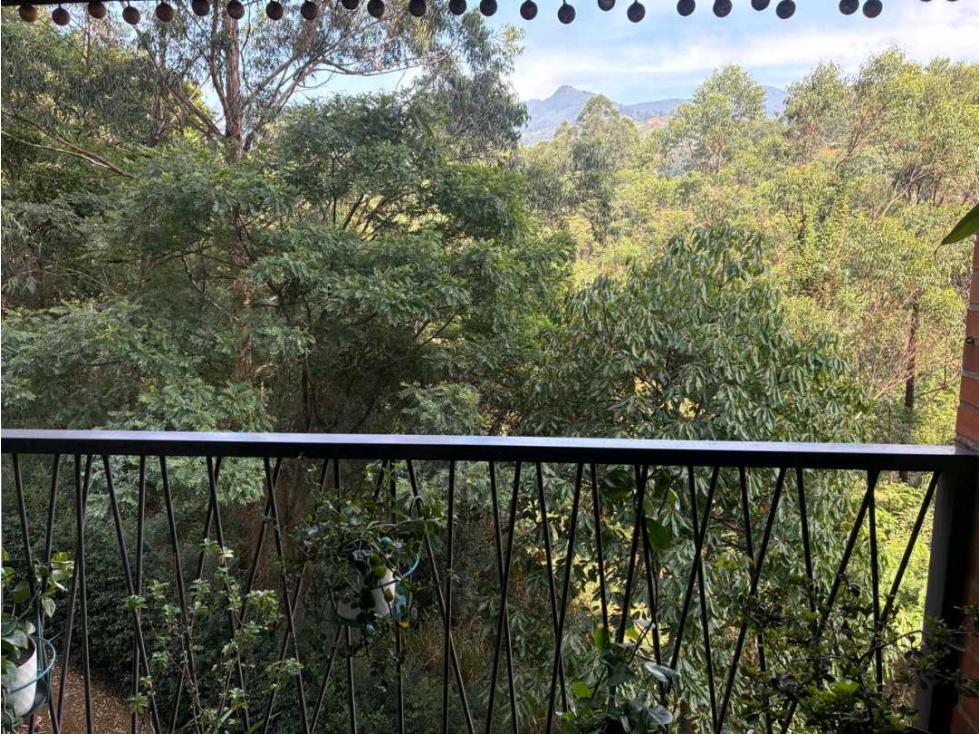 Hermoso apartamento en La Castellana con vista al bosque — foto 2