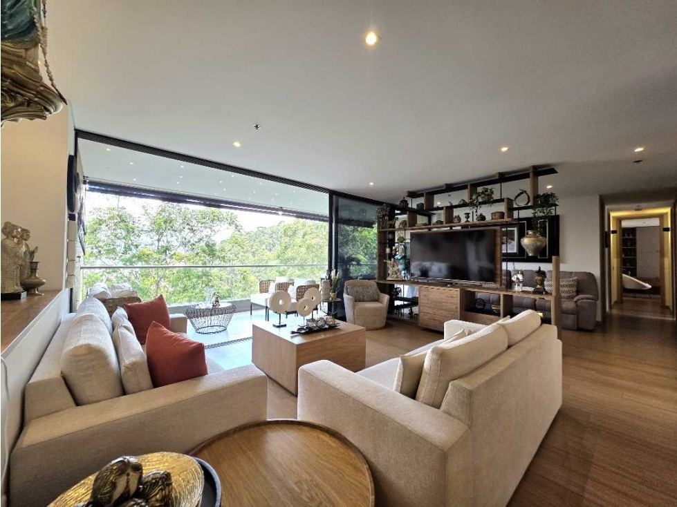 Hermoso Apartamento en la Cola del Zorro