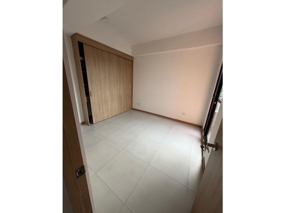 HERMOSO APARTAMENTO EN LA ESTRELLA SECTOR LA FERRERÍA CERCA A TODO — foto 3