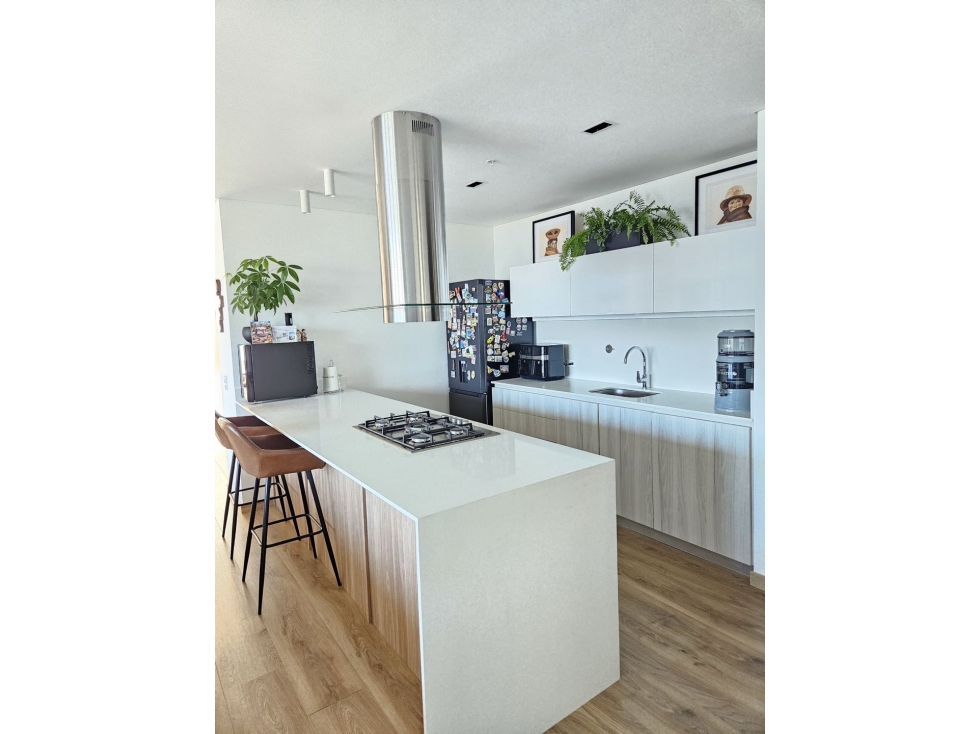 HERMOSO APARTAMENTO EN LAS PALMAS CON ESPECTACULAR VISTA A LA CIUDAD — foto 3