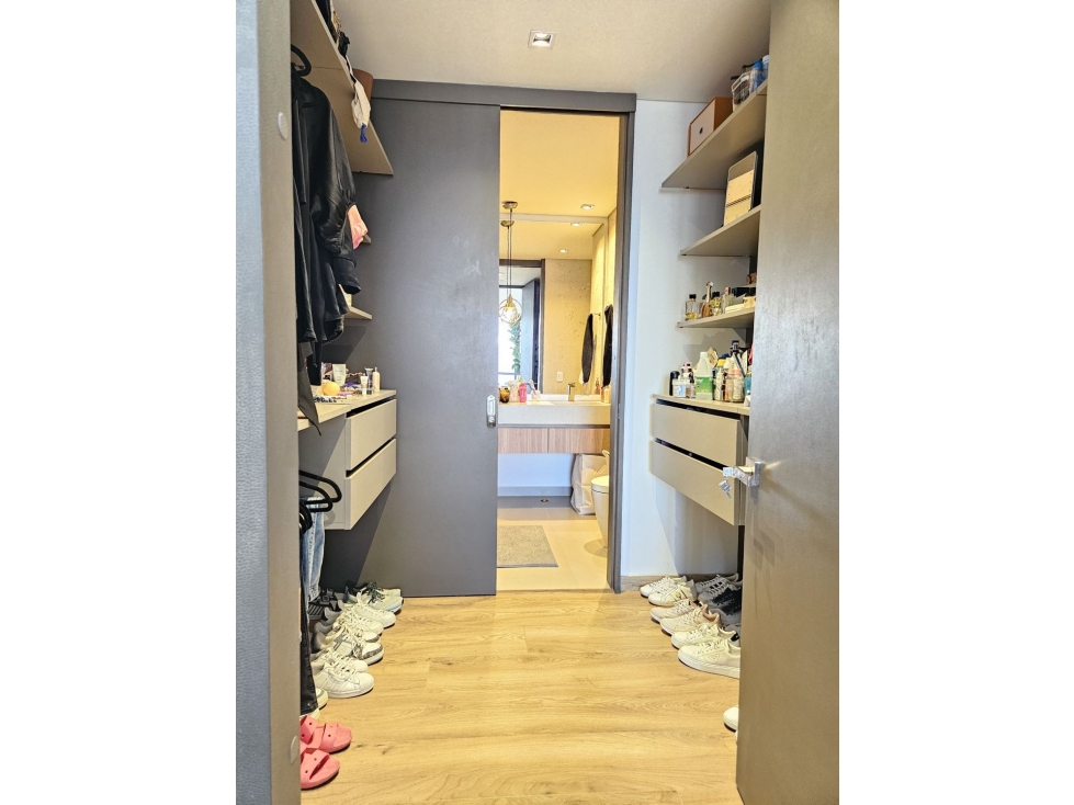 HERMOSO APARTAMENTO EN LAS PALMAS CON ESPECTACULAR VISTA A LA CIUDAD — foto 6