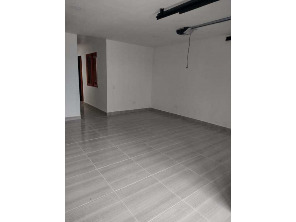 HERMOSO APARTAMENTO EN PRIMER PISO EN EXCELENTE UBICACIÓN Y VECINDARIO — foto 4