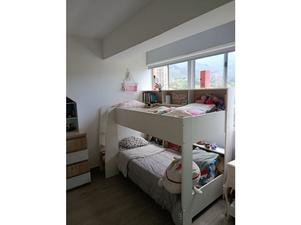 HERMOSO APARTAMENTO EN SABANETA PISO ALTO LINDA VISTA — foto 4