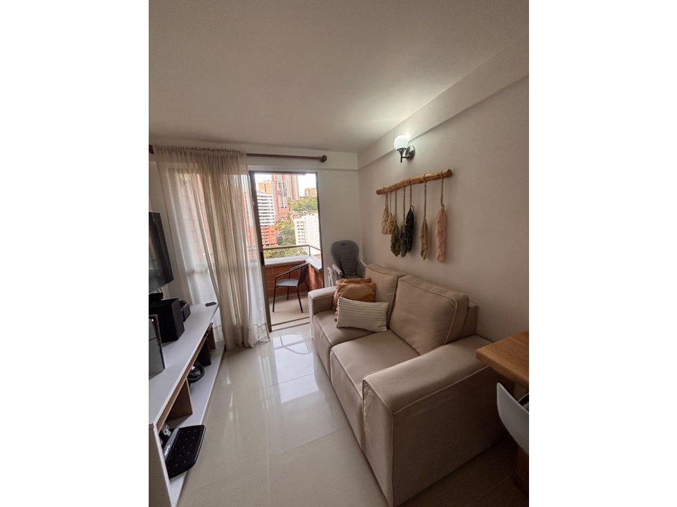 HERMOSO APARTAMENTO EN SABANETA LOMA SAN JOSÉ PARTE BAJA VISTA VERDE — foto 3