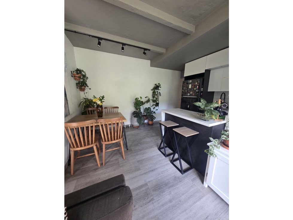 HERMOSO APARTAMENTO EN SABANETA LOMA SAN JOSÉ INGRESO X LA NUEVA VÍA — foto 3