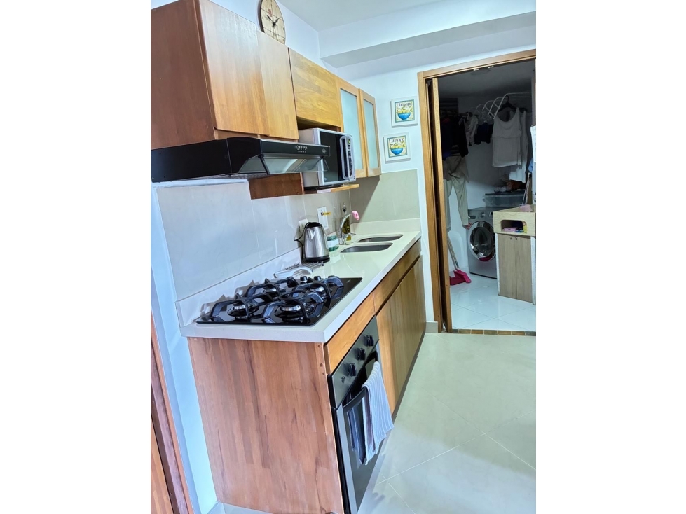 HERMOSO APARTAMENTO EN SABANETA SECTOR LOMA DE AVES MARIAS
