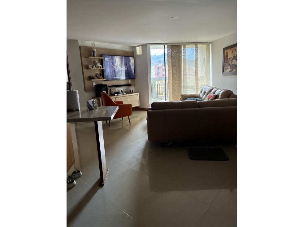 HERMOSO APARTAMENTO EN SABANETA SECTOR LOMA DE AVES MARIAS — foto 5