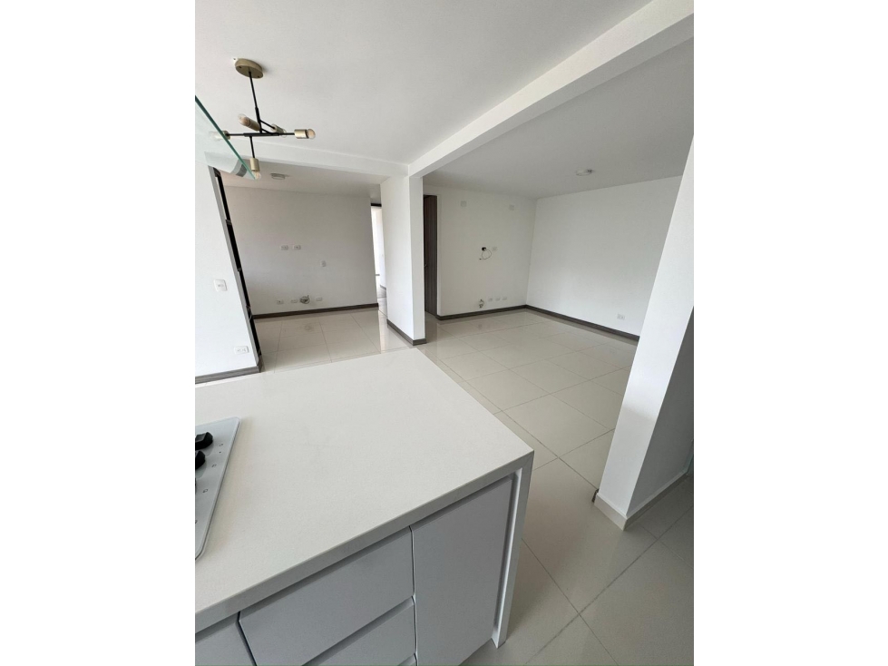 Hermoso apartamento en Suramérica con vista espectacular — foto 6