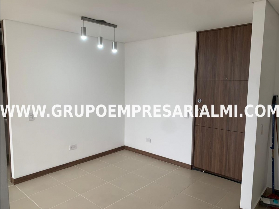 HERMOSO APARTAMENTO EN VENTA - SECTOR LA ESTRELLA COD: 29371 - 4