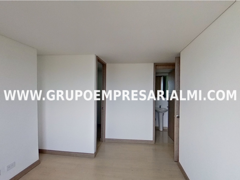 HERMOSO APARTAMENTO EN VENTA - SECTOR LA FERRERÍA COD: 29449 - 5