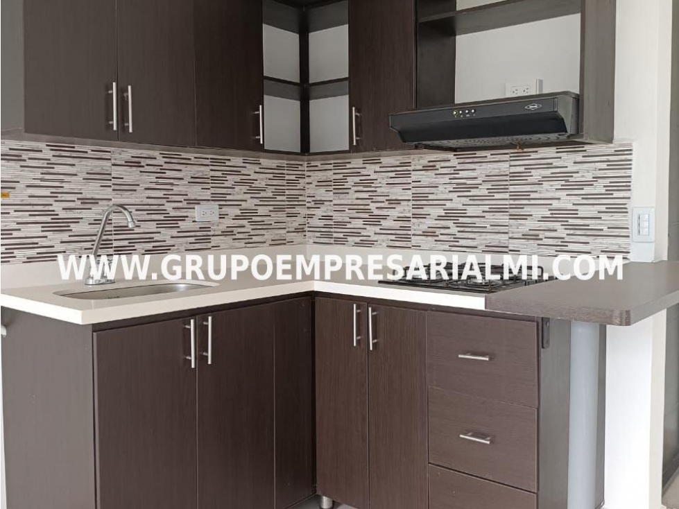HERMOSO APARTAMENTO EN VENTA - SECTOR MACHADO COD: 30200 - 5