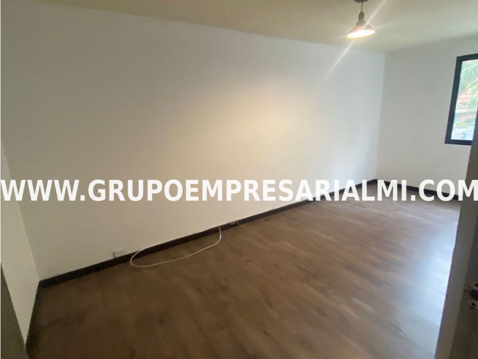 HERMOSO APARTAMENTO EN VENTA - SECTOR LAURELES COD: 27520 — foto 5