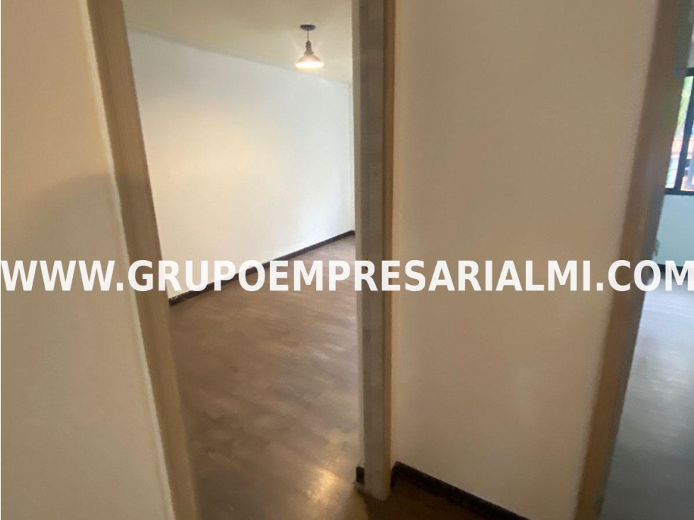 HERMOSO APARTAMENTO EN VENTA - SECTOR LAURELES COD: 27520 — foto 6