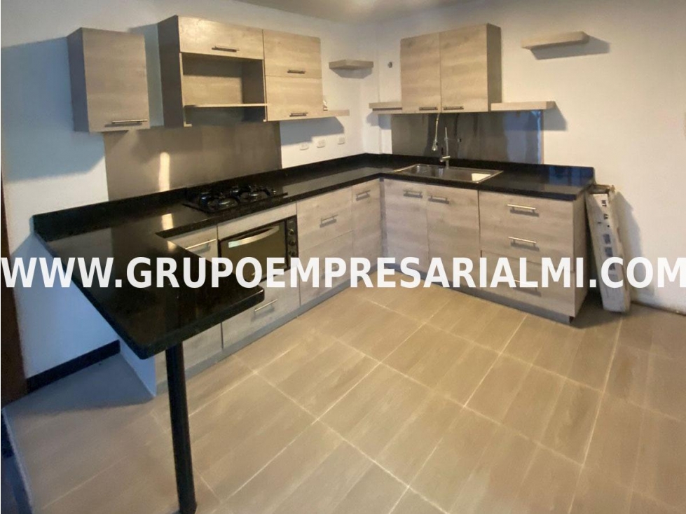 HERMOSO APARTAMENTO EN VENTA - SECTOR LAURELES COD: 27520 — foto 2