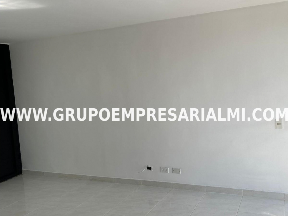 HERMOSO APARTAMENTO EN VENTA - SECTOR SAN ANTONIO COD: 30381 — foto 3