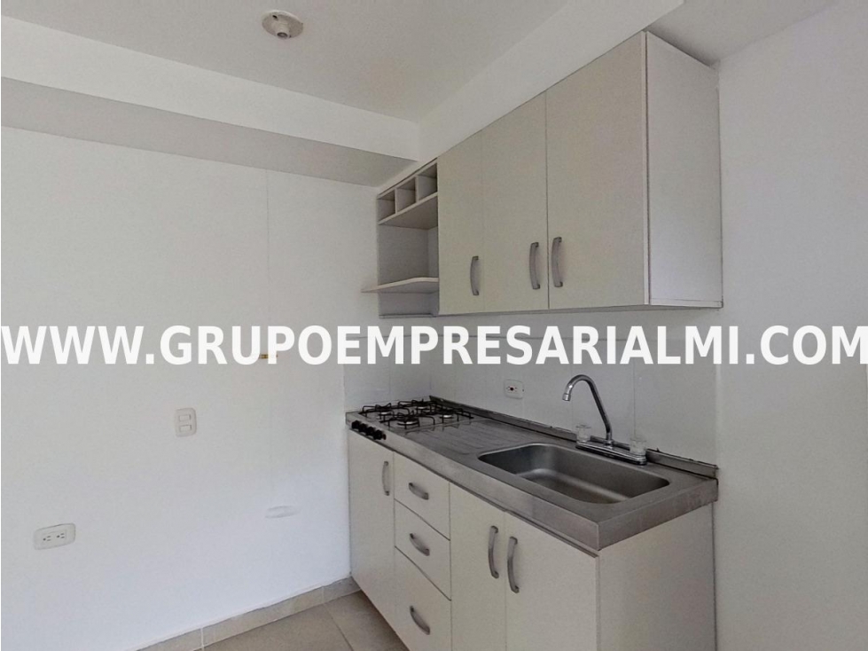 HERMOSO APARTAMENTO EN VENTA - SECTOR SAN ANTONIO COD: 30537 — foto 2